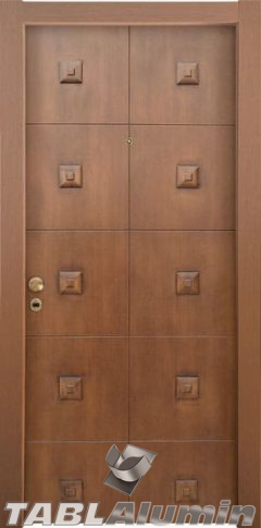 θωρακισμένη πόρτα με χειροποίητη επένδυση ξύλου ΘΠ-504